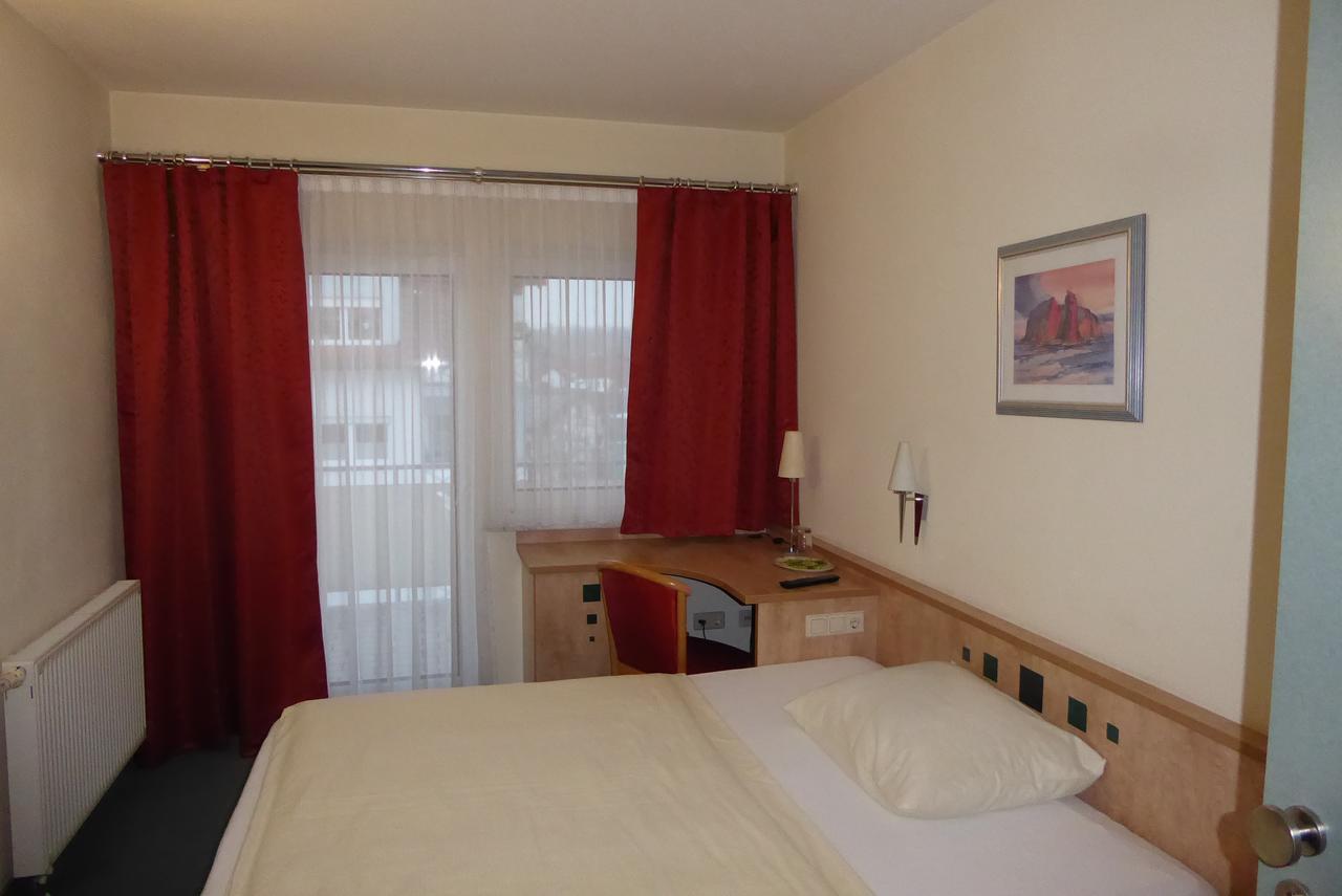 Hotel Ring Park Buchen  Exterior photo
